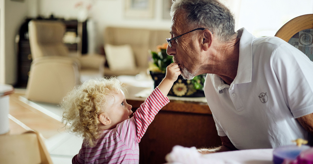 Kolumne Von Judith Wagner Und Oliver Stock: Pension Oma | Corrigenda